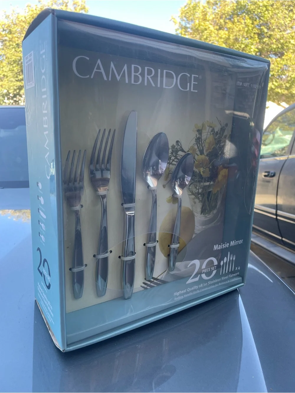 BRAND NEW! Cambridge Maisie Mirror 24-Piece Stainless Steel Flatware Set Silver